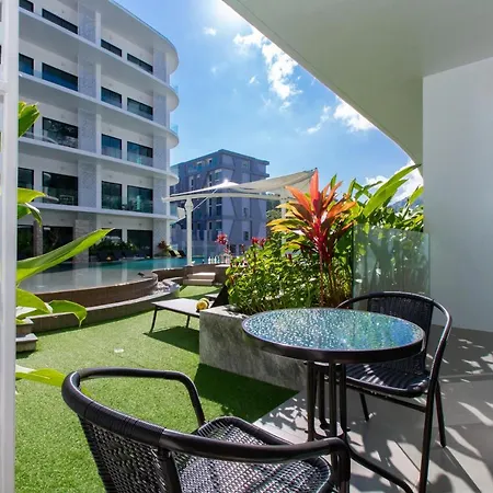 Utopia Naiharn Nai Harn Exterior photo