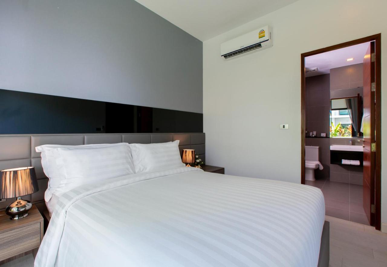Utopia Naiharn Apartment